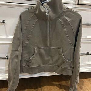 Lululemon Scuba cropped 1/4 Zip